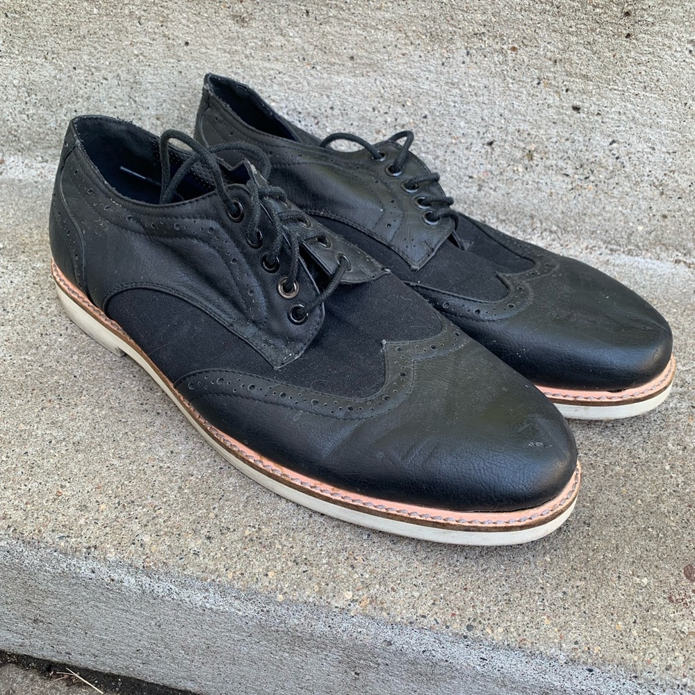 Men’s Oxford Dress Shoe